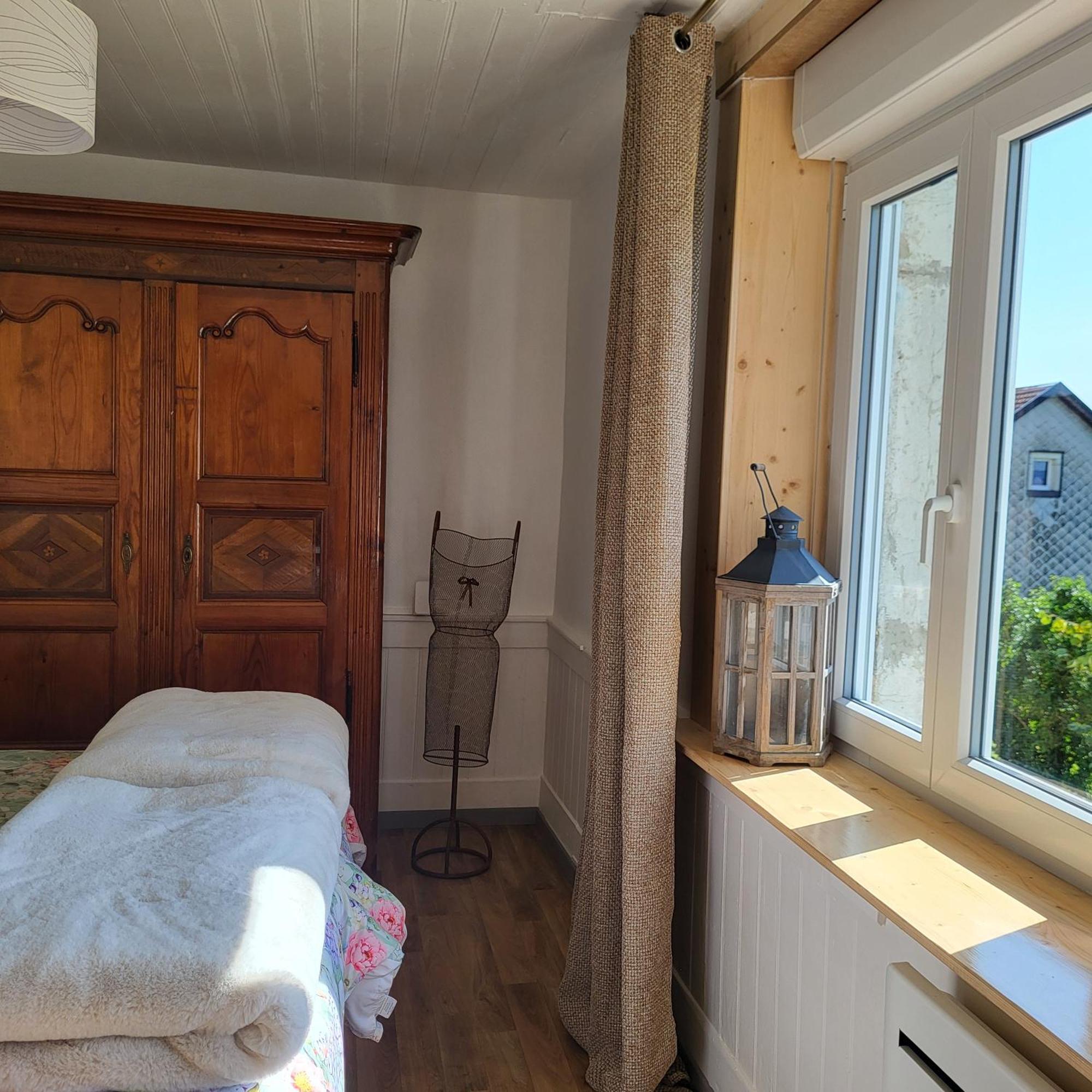 La Maison Horlogere , Spas Et Bain Nordique Les Fontenelles Екстериор снимка